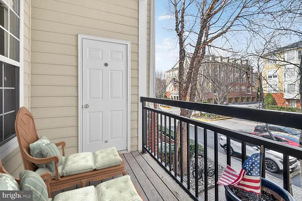 $599,900 | 9405 Blackwell Road, Unit 214, Rockville, MD 20850