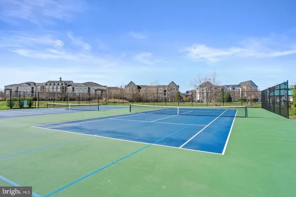 $599,900 | 9405 Blackwell Road, Unit 214, Rockville, MD 20850