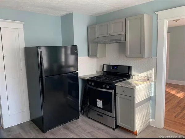$2,400 | 364 West Rock Avenue, Unit 3, New Haven, CT 06515