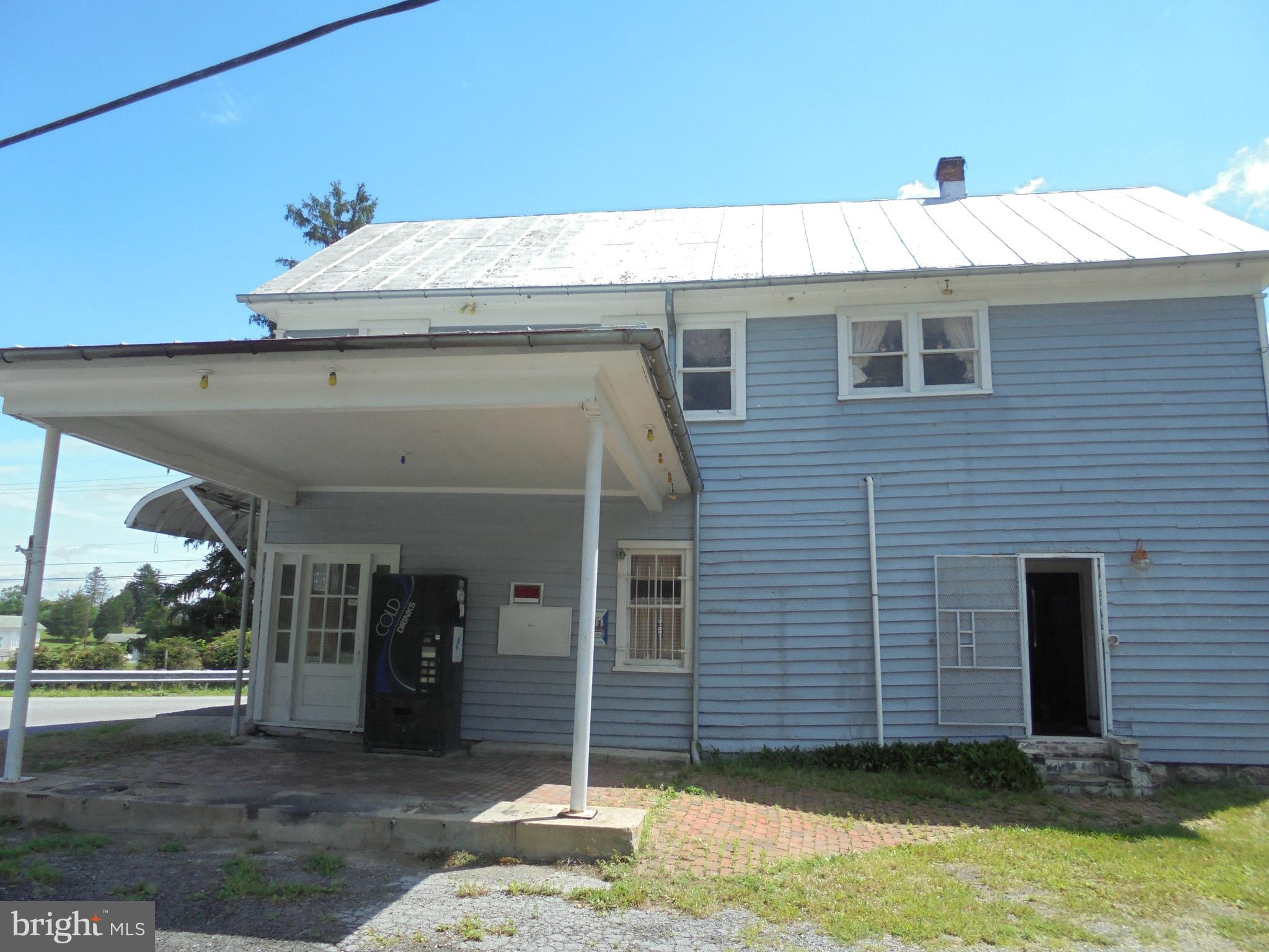 12261 Valley Road Berkeley Springs, WV 25411 - Photo 16 of 56 Side