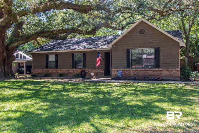 5512 Plantation Road Theodore, AL 36582 - Photo 3 of 20 Wood/Brick Finish