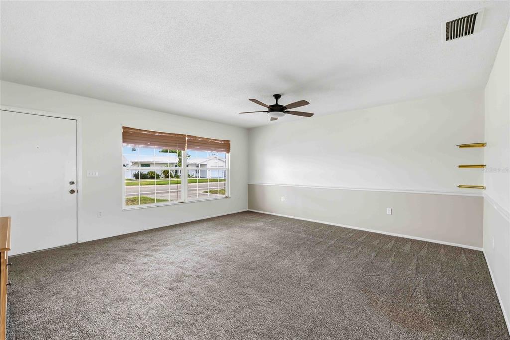 4001 Chinaberry Road Bradenton, FL 34208 - Photo 11 of 60