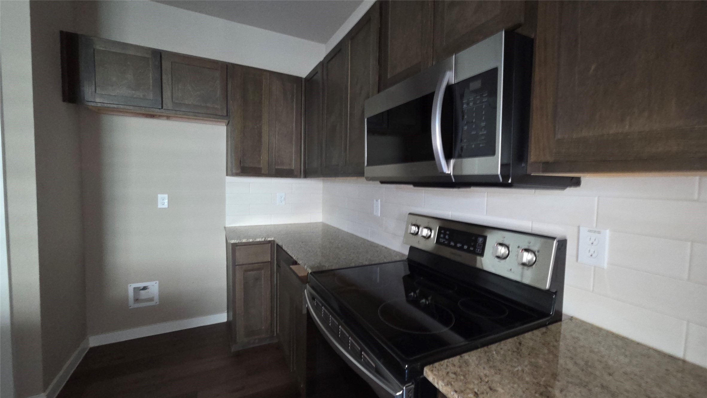 9721 Grosbeack Lane Magnolia, TX 77354 - Photo 7 of 12