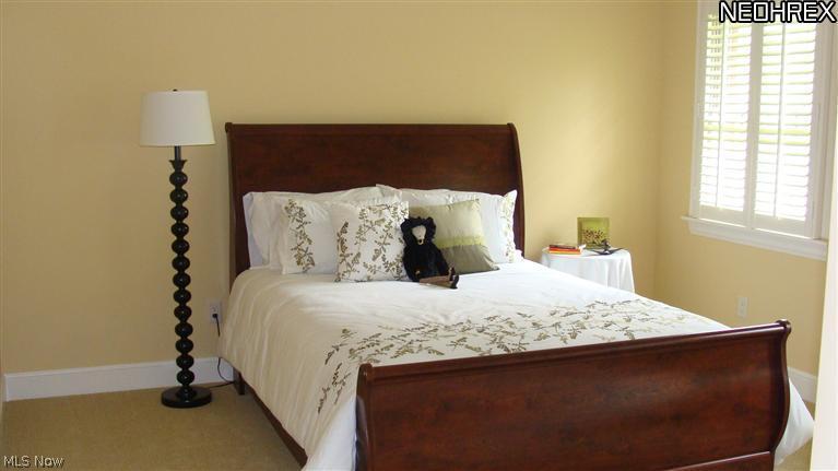 400 Riverside Court, Unit 2 Poland, OH 44514 - Photo 12 of 22 Gallery Image 12