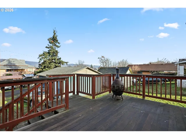 $340,000 | 1211 East 10th Street, The Dalles, OR 97058