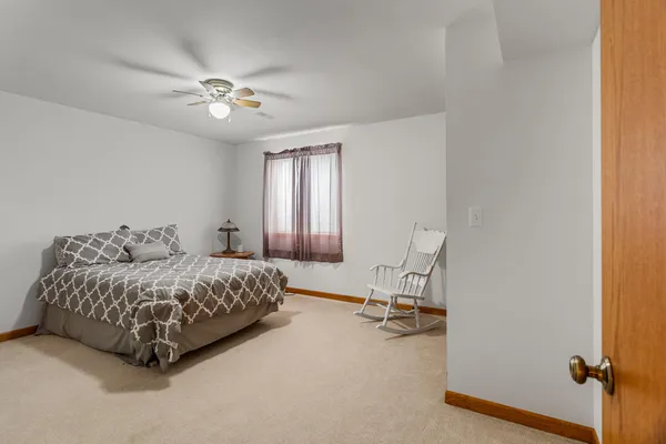 $364,900 | 807 Heather Drive, Mahomet, IL 61853