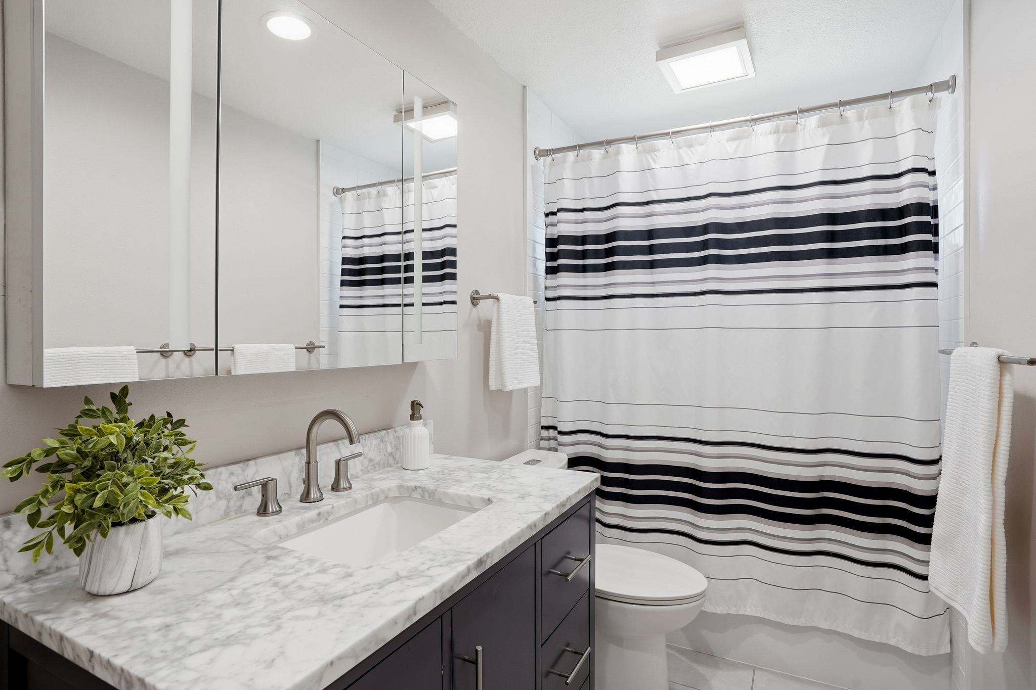 1227 East 36th Avenue Spokane, WA 99203 - Photo 17 of 44