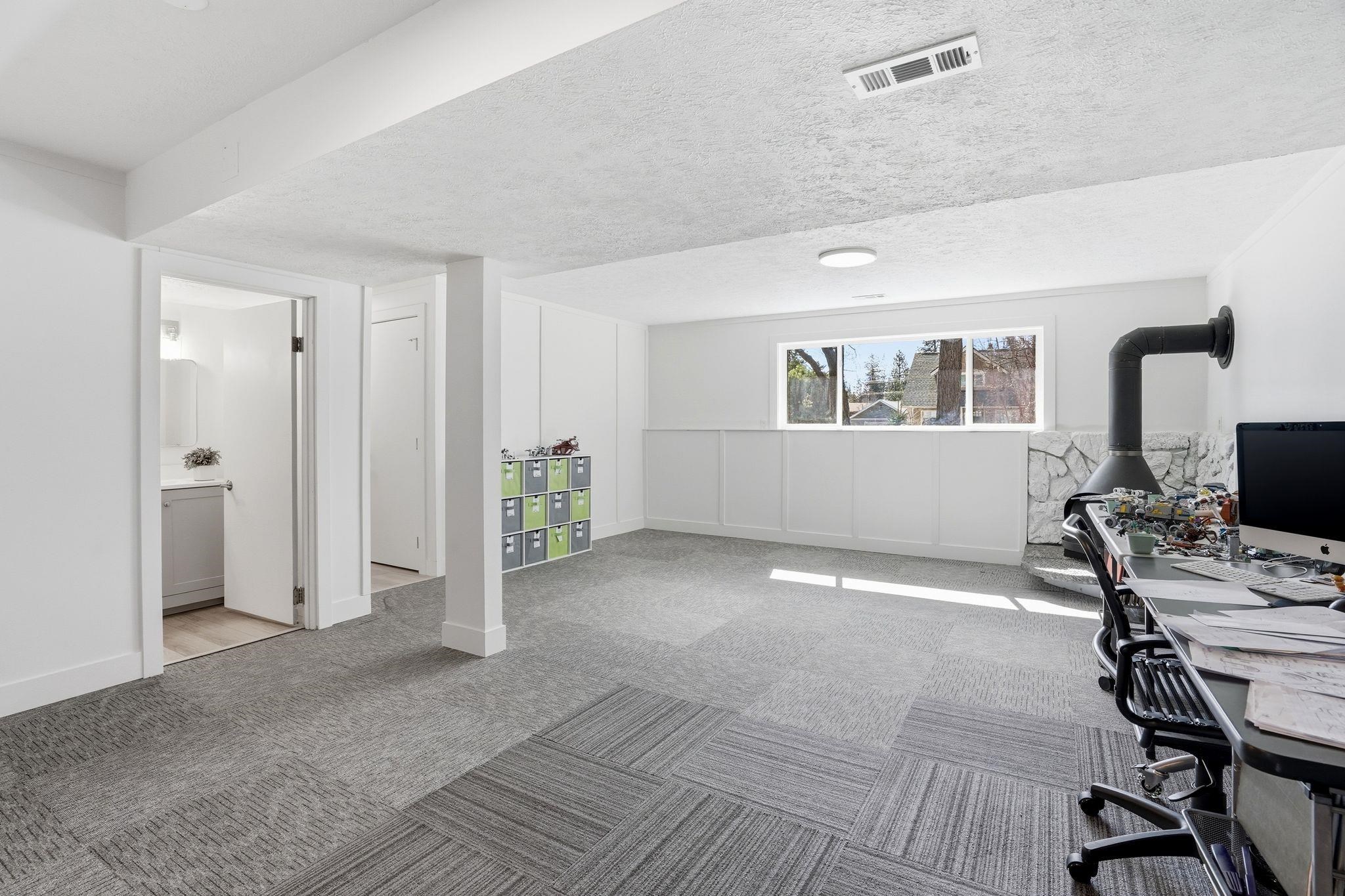 1227 East 36th Avenue Spokane, WA 99203 - Photo 22 of 44