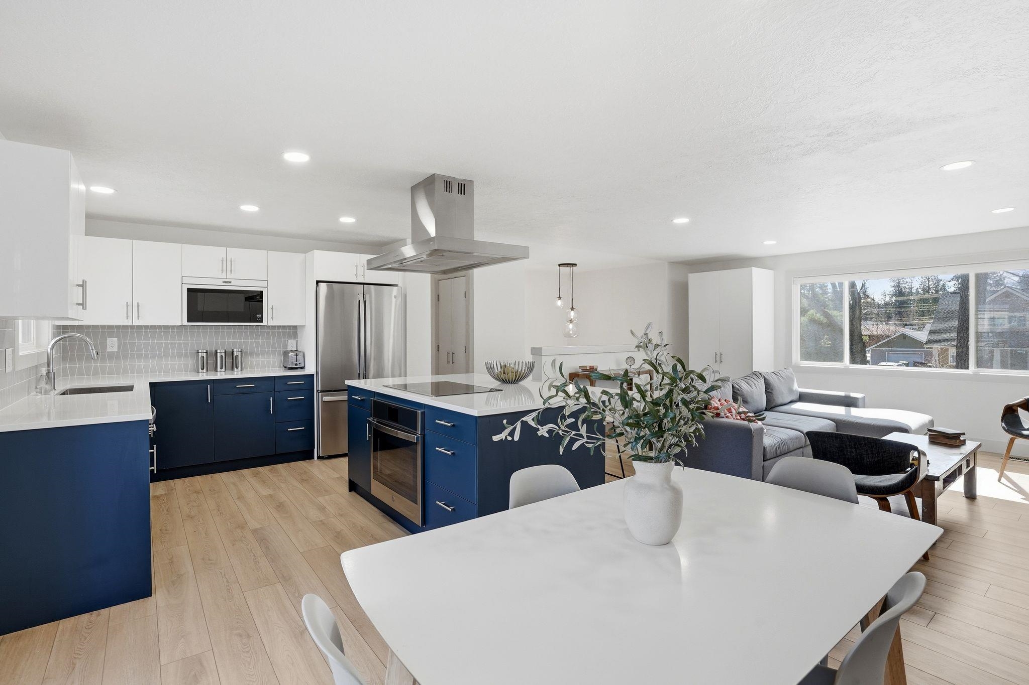 1227 East 36th Avenue Spokane, WA 99203 - Photo 8 of 44