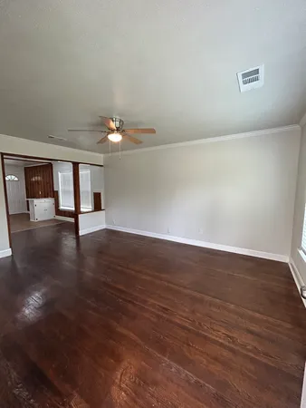 $1,200 | 1755 Parry Street, Beaumont, TX 77703