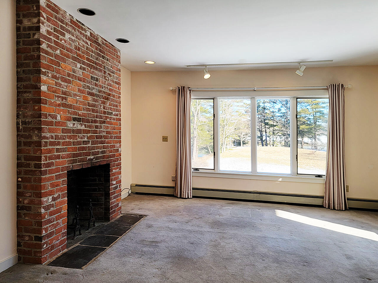 34 Lewis Point Road, Unit 5 Newcastle, ME 04553 - Photo 25 of 55 1-Interior-13-1280