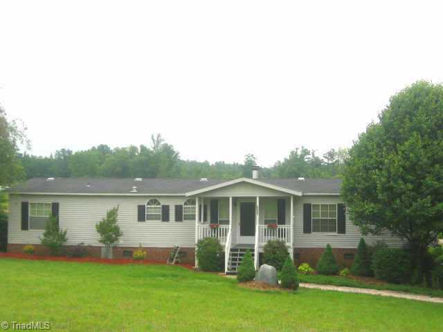 2948 Old Mountain Road Trinity, NC 27370 - Photo 1 of 9 Exterior Front.