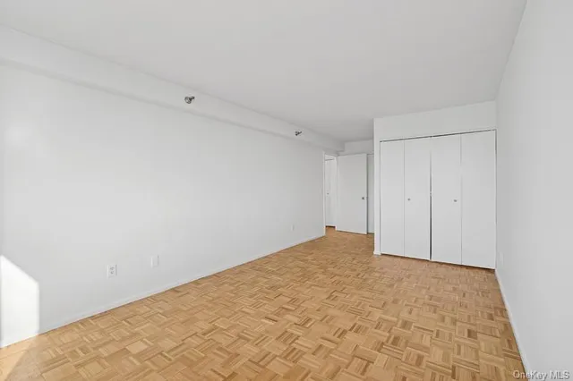 $875,000 | 4-74 48th Avenue, Unit 35L | Long Island City