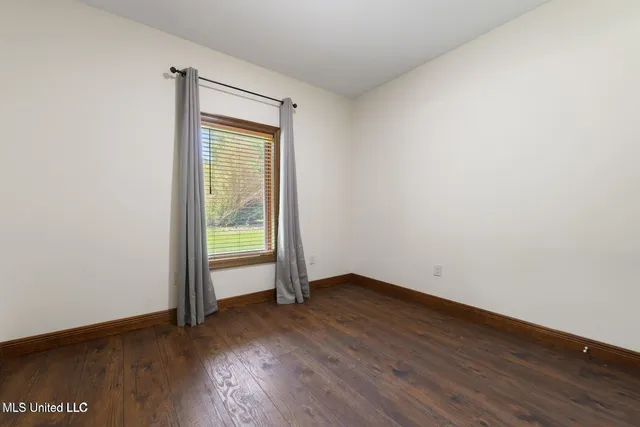 $399,000 | 648 Iona Court, Diamondhead, MS 39525