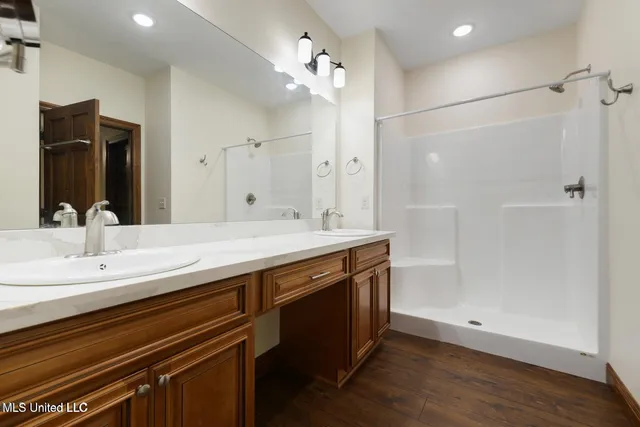 $399,000 | 648 Iona Court, Diamondhead, MS 39525