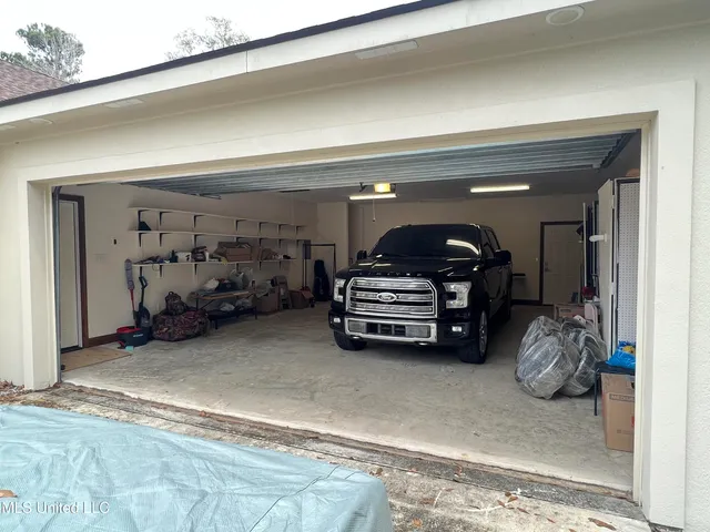 $399,000 | 648 Iona Court, Diamondhead, MS 39525