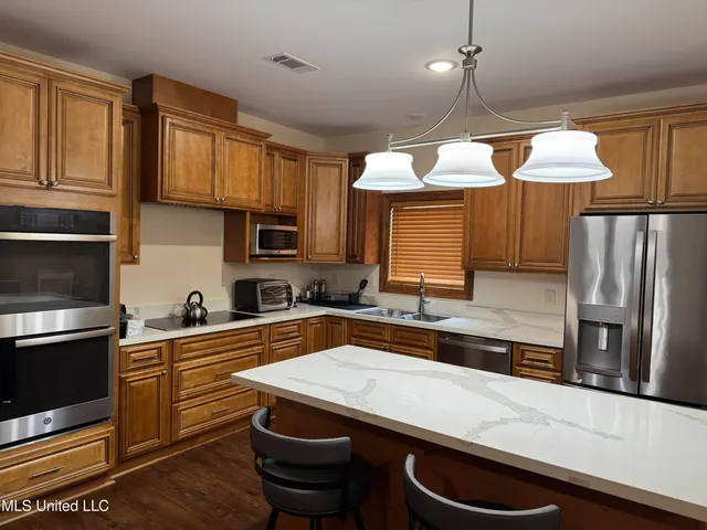 $399,000 | 648 Iona Court, Diamondhead, MS 39525