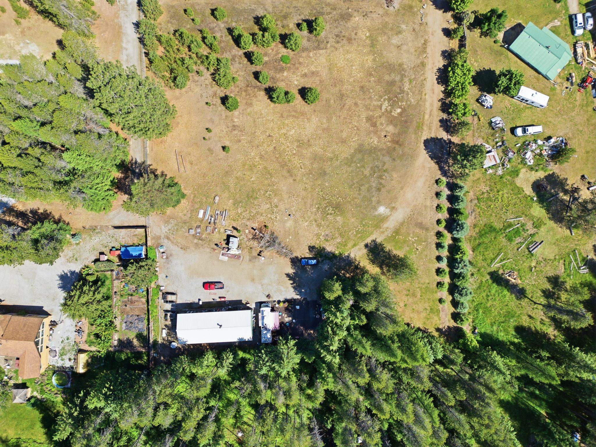 2569 South Shore Diamond Lake Road Newport, WA 99156 - Photo 15 of 29
