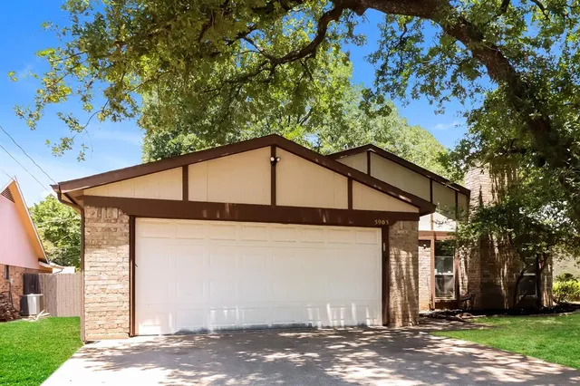 $2,100 | 5903 Cameron Drive, Arlington, TX 76017