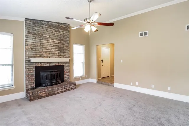 $2,100 | 5903 Cameron Drive, Arlington, TX 76017