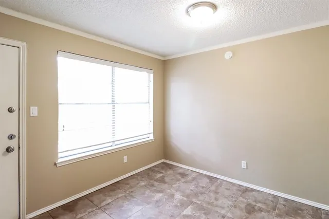 $2,100 | 5903 Cameron Drive, Arlington, TX 76017