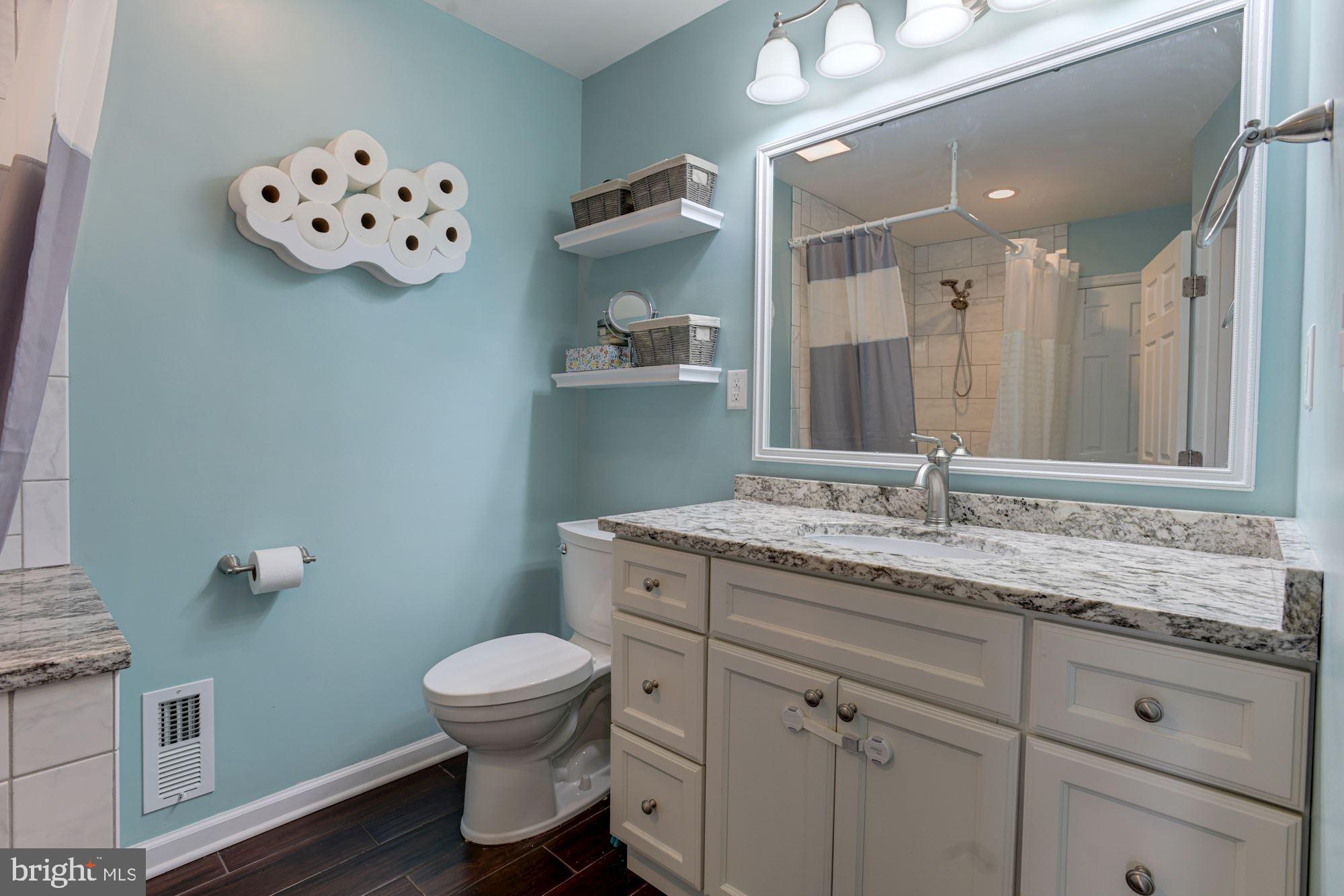 3962 Falls Road Baltimore, MD 21211 - Photo 18 of 29 Full Bath