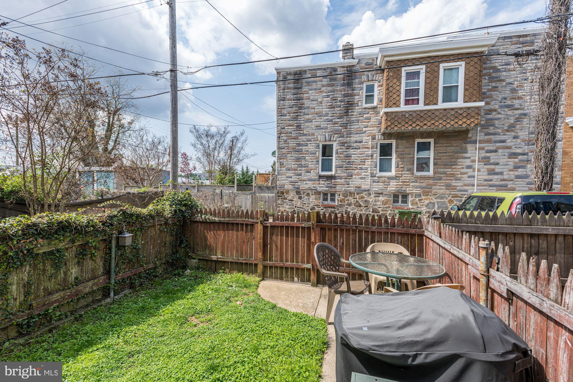 3962 Falls Road Baltimore, MD 21211 - Photo 22 of 29 Rear Yard