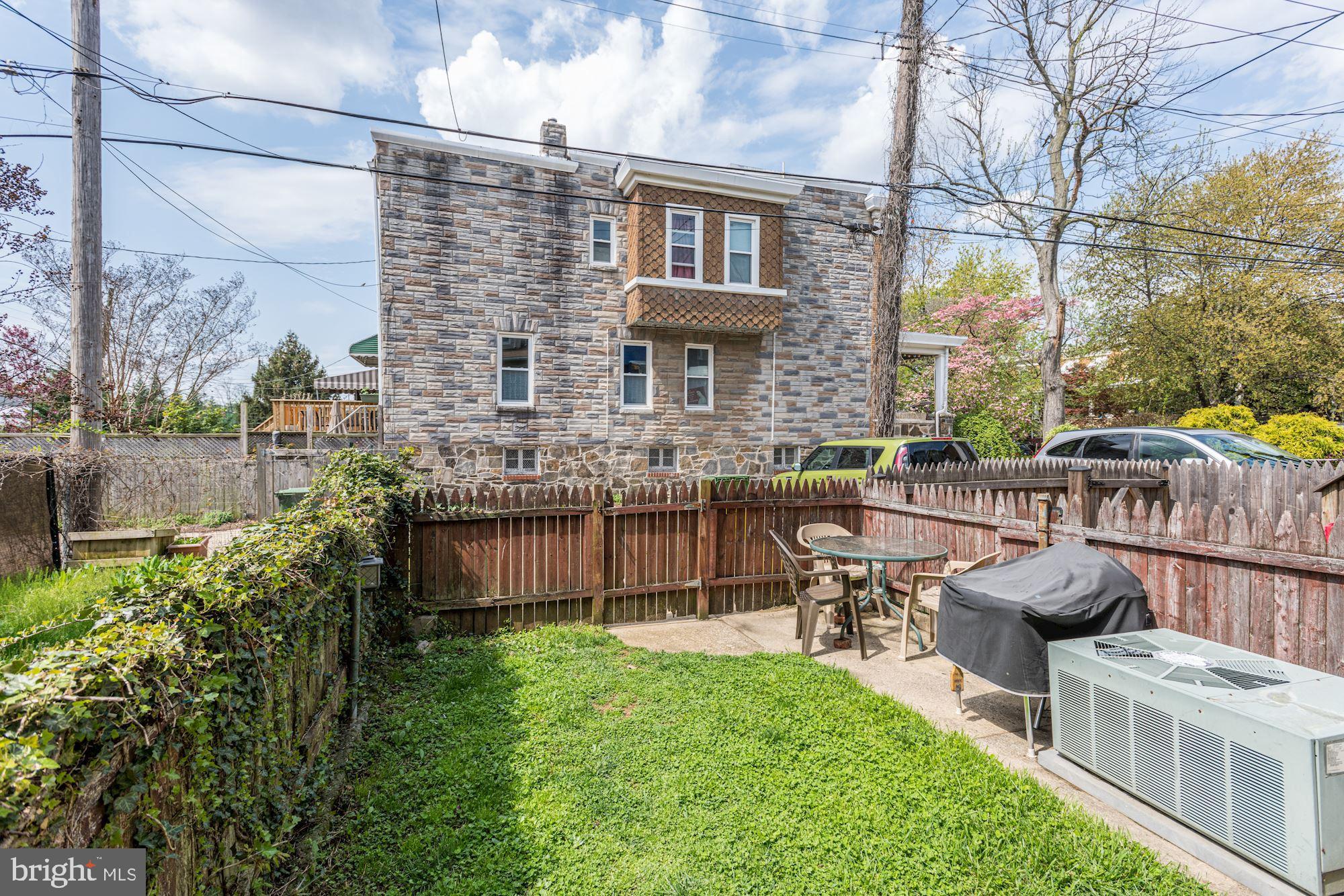 3962 Falls Road Baltimore, MD 21211 - Photo 23 of 29 Rear Yard