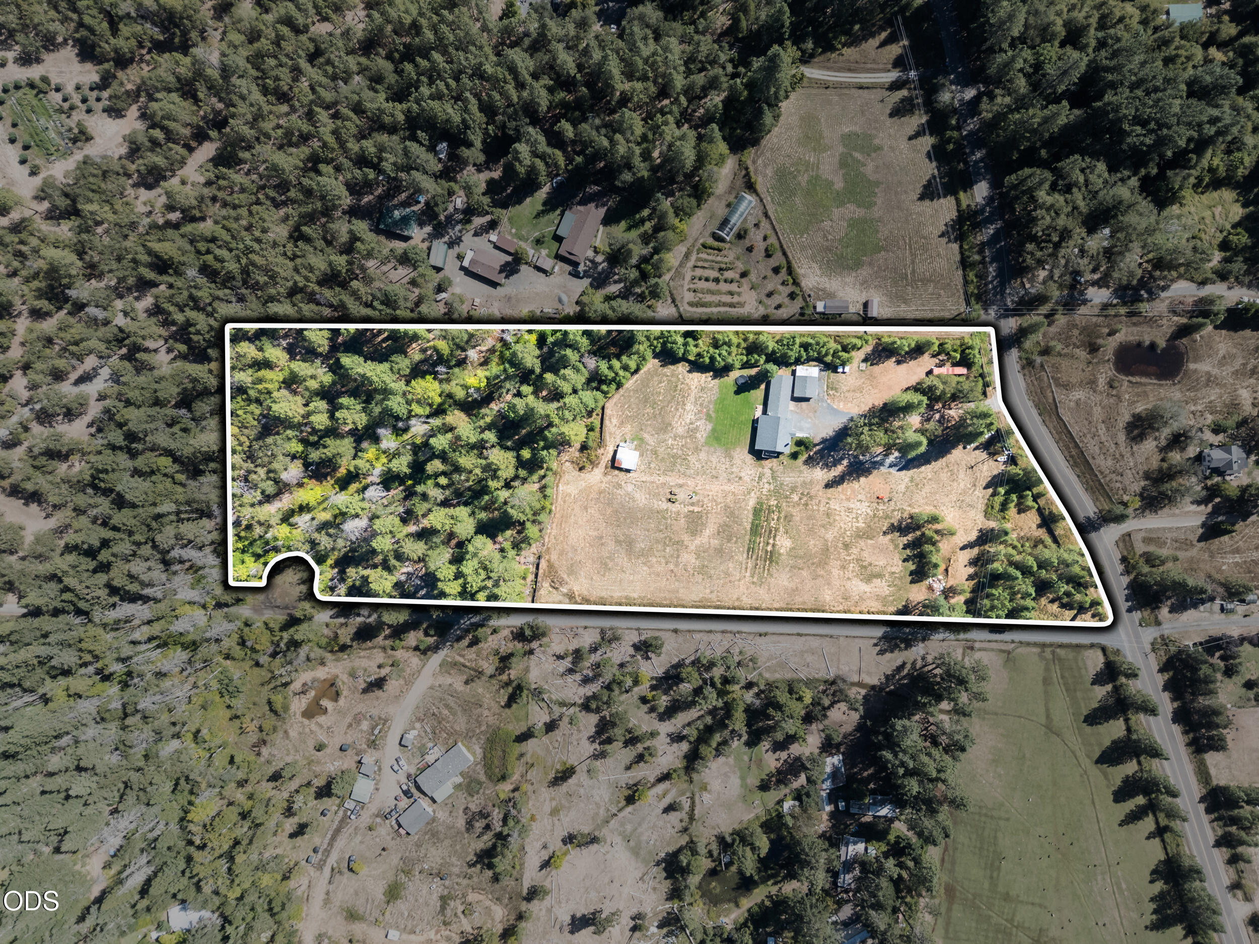 710 Garner Road Cave Junction, OR 97523 - Photo 48 of 54 Gallery Image 48