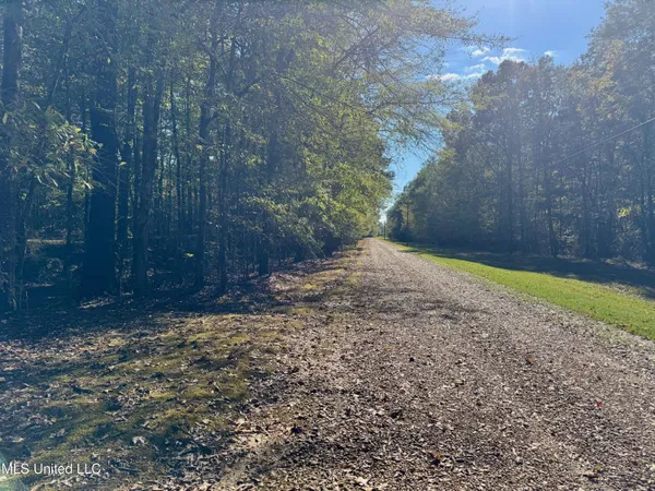 $331,500 | 1218 Ms 9, Calhoun City, MS 38916