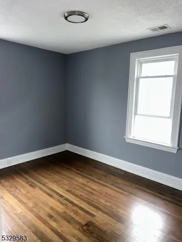 $2,650 | 723 Jersey Avenue, Elizabeth, NJ 07202