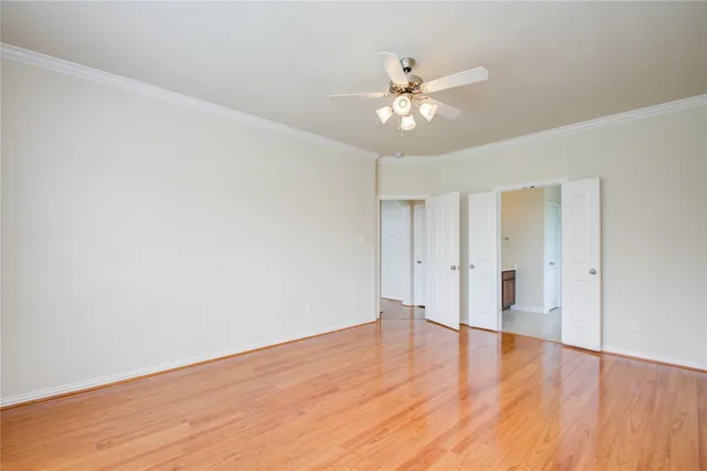 $2,600 | 114 Northbay Court, Dickinson, TX 77539