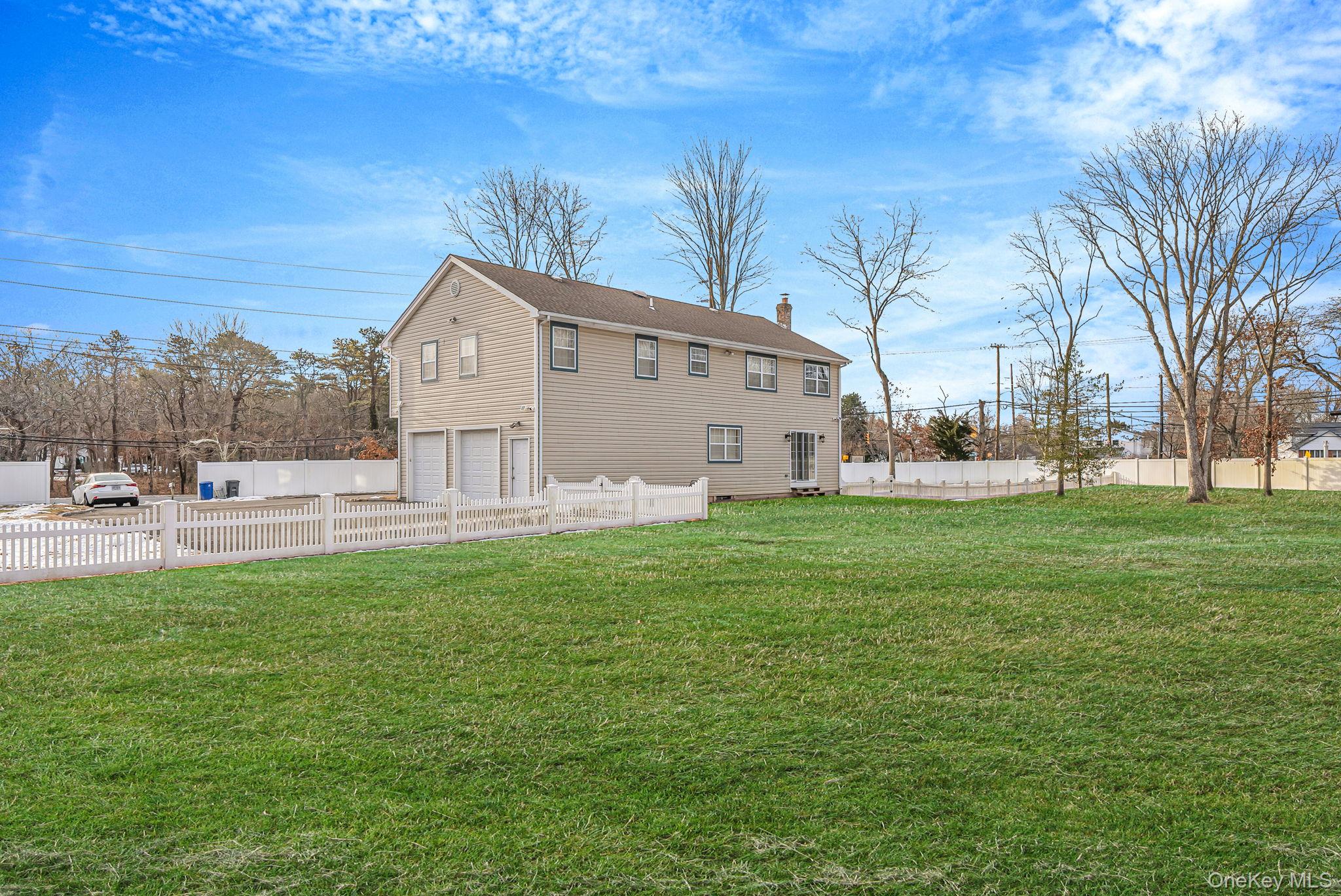 475 Old Country Road Huntington Station, NY 11746 - Photo 6 of 25