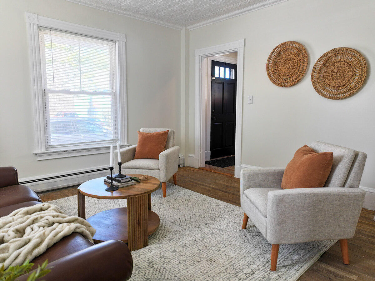 10 Blethen Street Lisbon, ME 04252 - Photo 8 of 69 Living Room