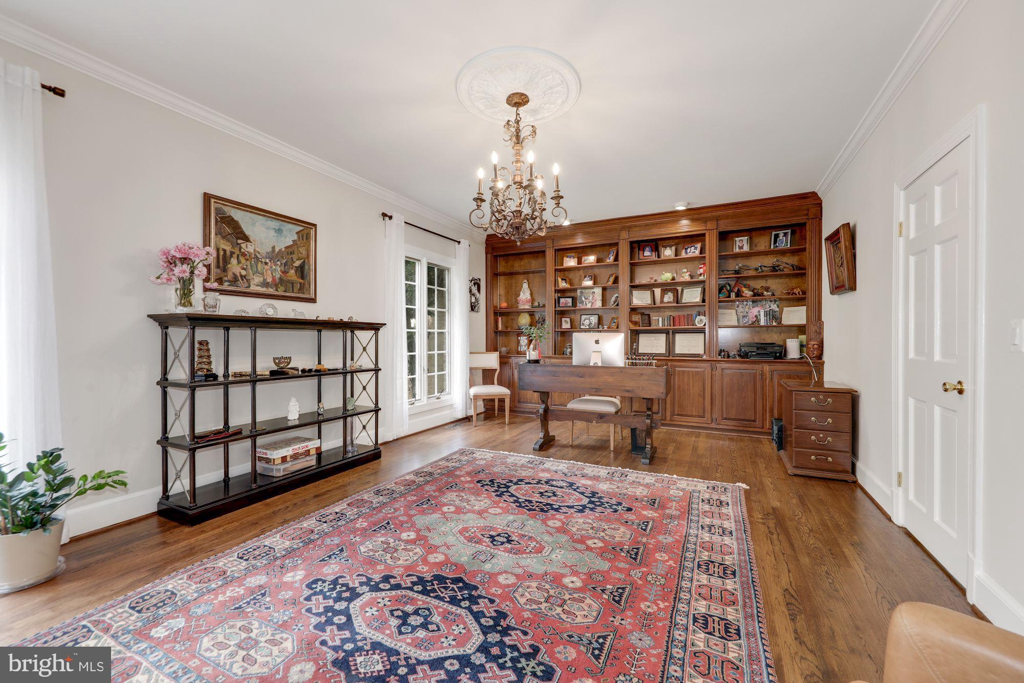 9809 Hall Road Potomac, MD 20854 - Photo 20 of 43