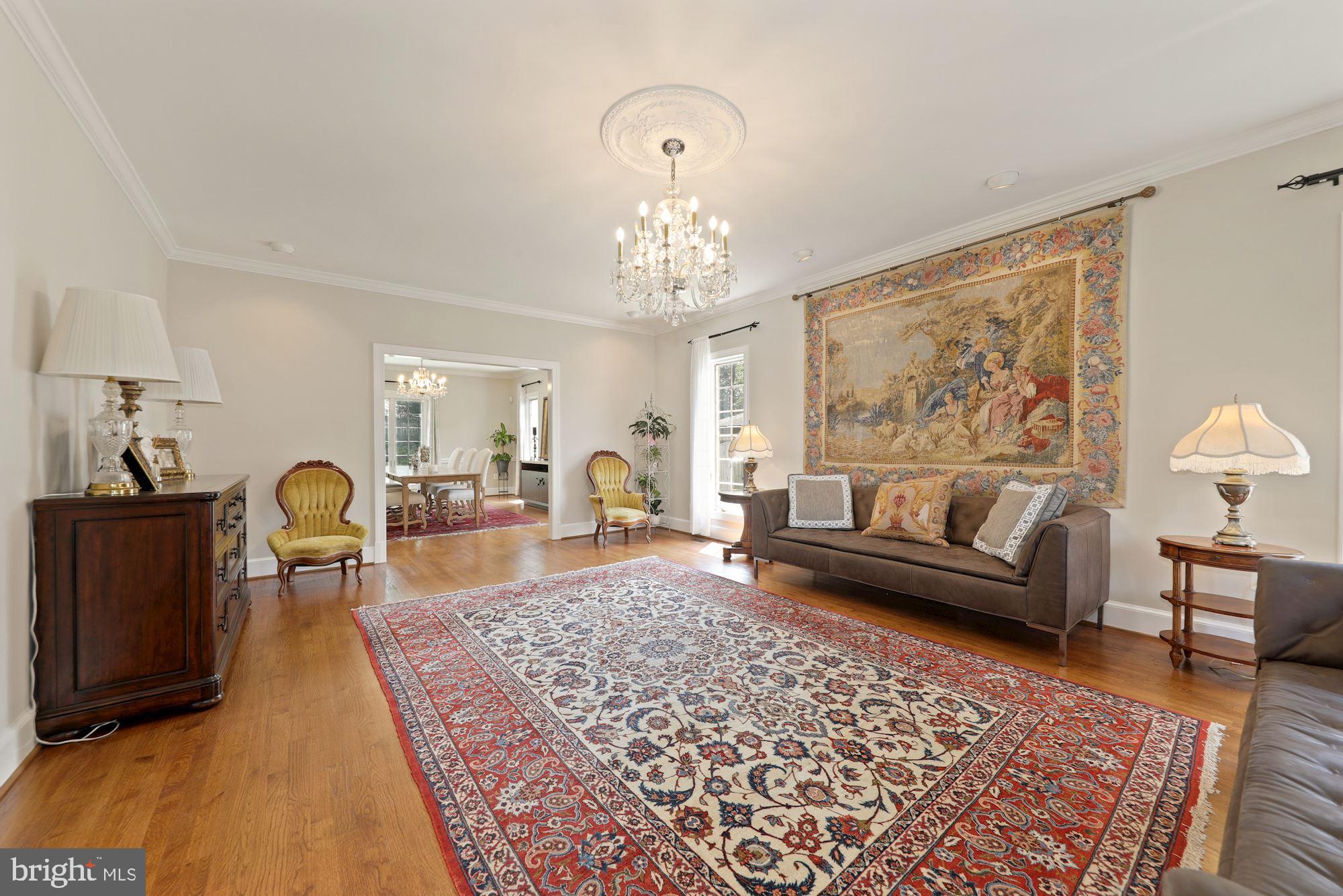 9809 Hall Road Potomac, MD 20854 - Photo 9 of 43