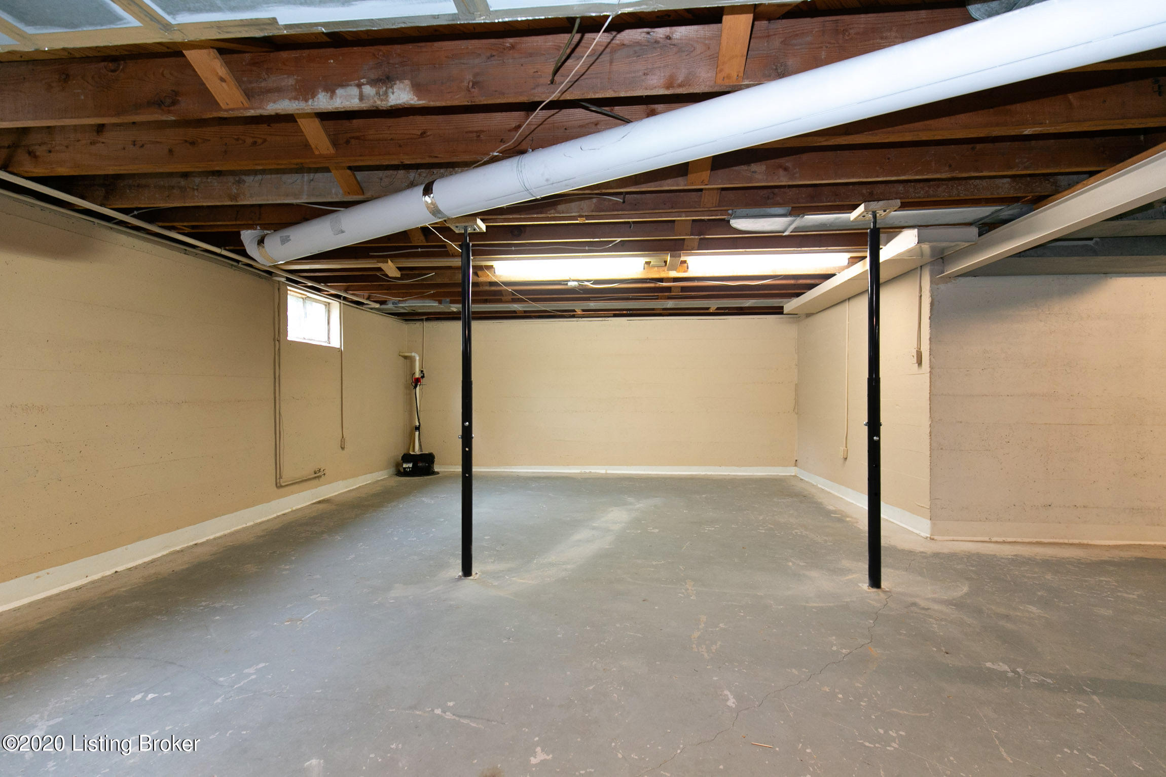 212 Choctaw Road Louisville, KY 40207 - Photo 47 of 49 _DUB6447