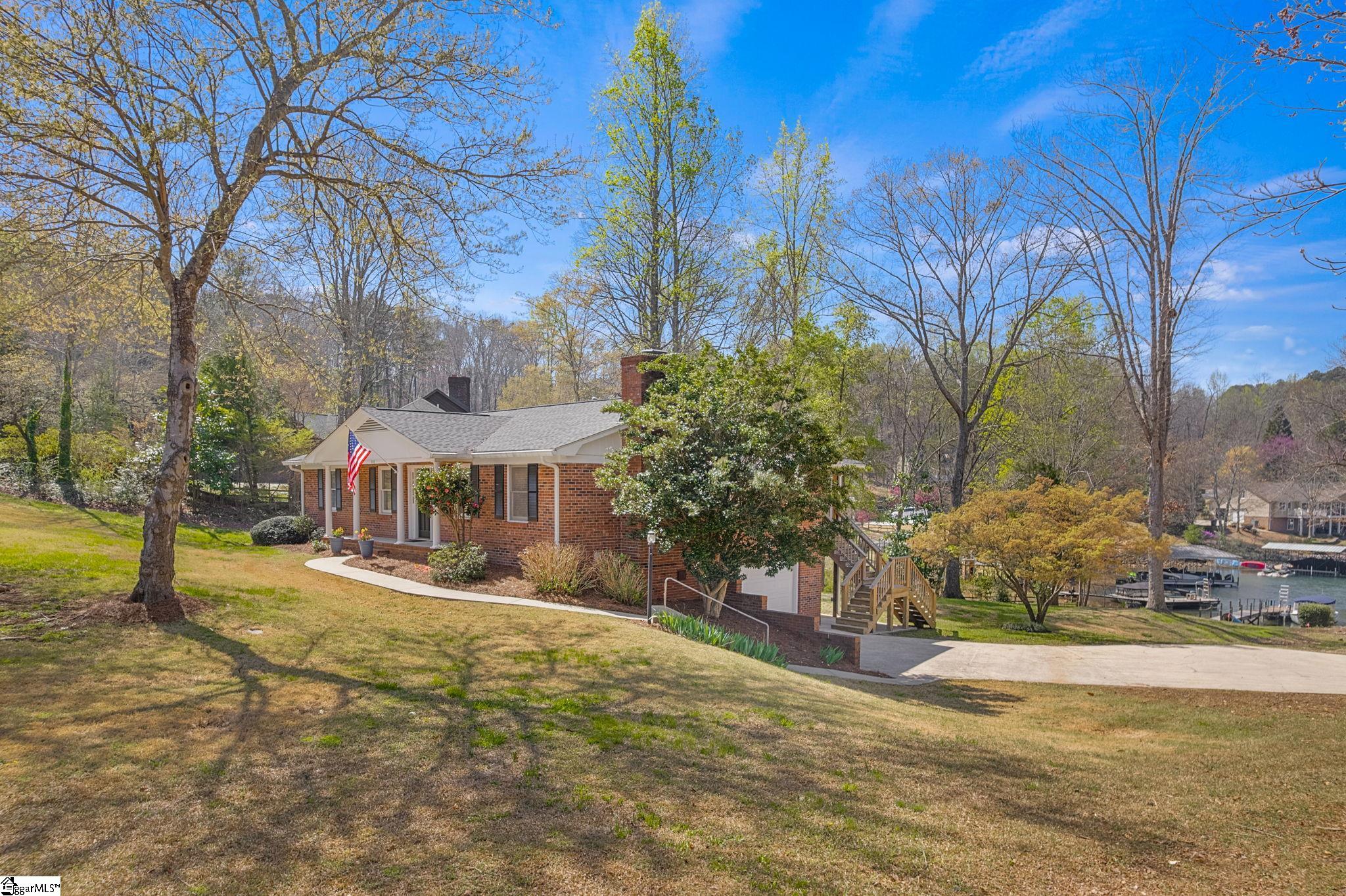 101 Cardinal Drive Seneca, SC 29672 - Photo 4 of 50