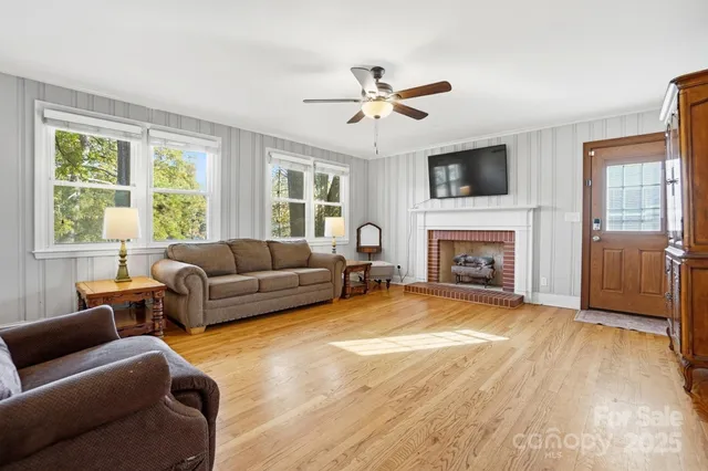 $450,000 | 407 Rosewood Court, Lancaster, SC 29720