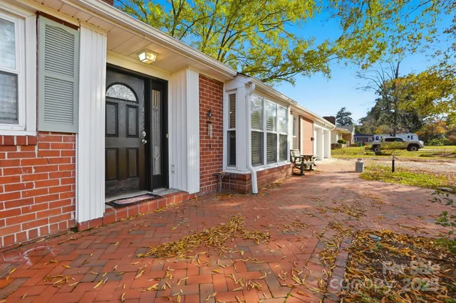 $450,000 | 407 Rosewood Court, Lancaster, SC 29720