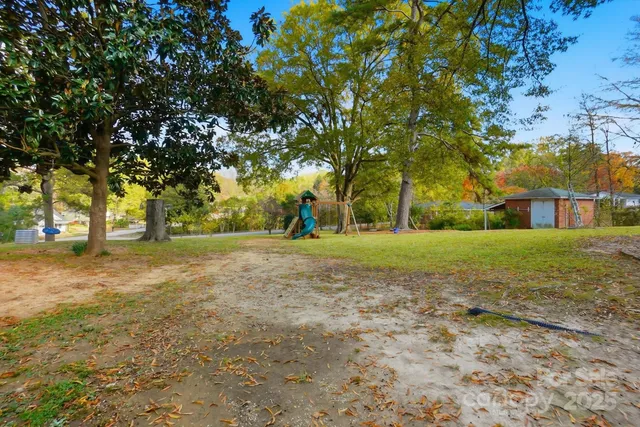 $450,000 | 407 Rosewood Court, Lancaster, SC 29720