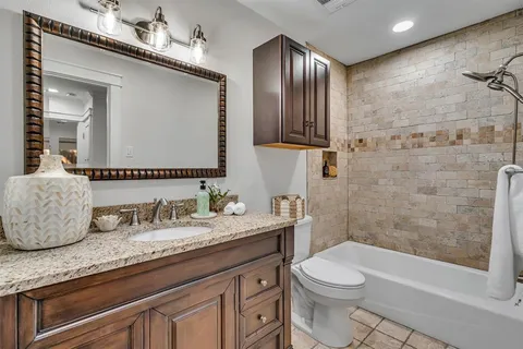 $939,000 | 3617 Northwest Parkway, University Park, TX 75225