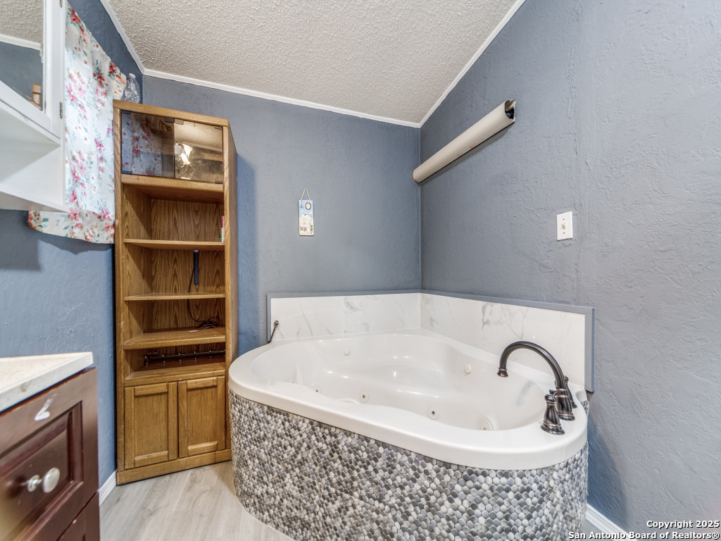 705 Walnut Way Boerne, TX 78006 - Photo 16 of 25