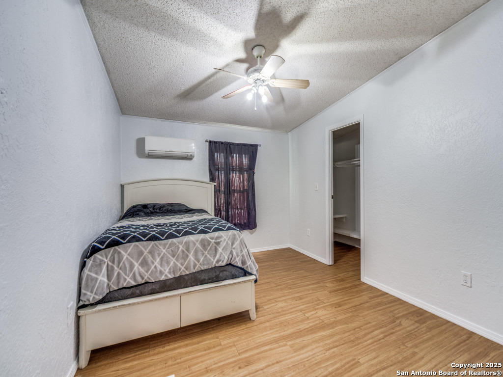 705 Walnut Way Boerne, TX 78006 - Photo 17 of 25