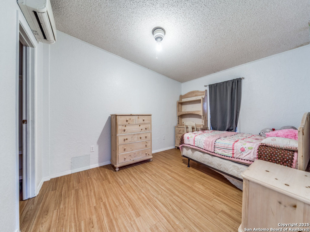 705 Walnut Way Boerne, TX 78006 - Photo 19 of 25