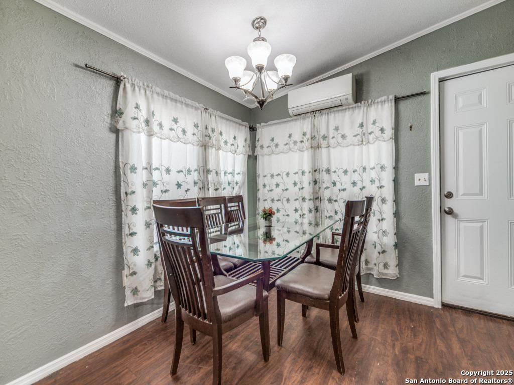 705 Walnut Way Boerne, TX 78006 - Photo 9 of 25