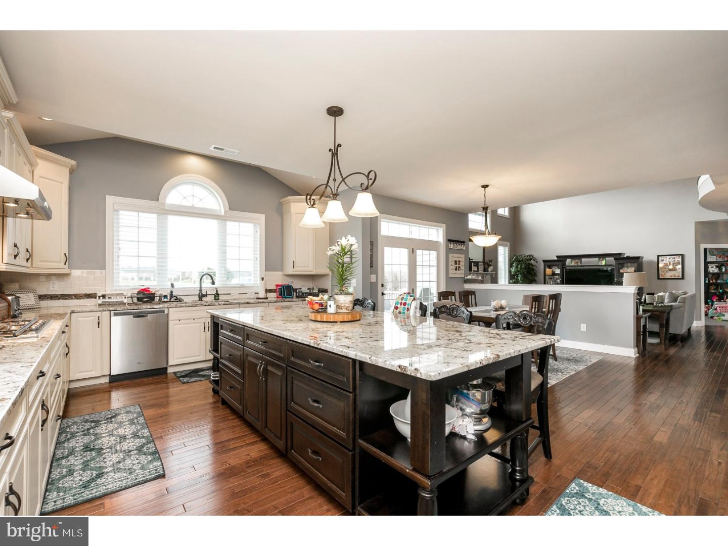 137 Bennington Road Phoenixville, PA 19460 - Photo 9 of 25 Kitchen