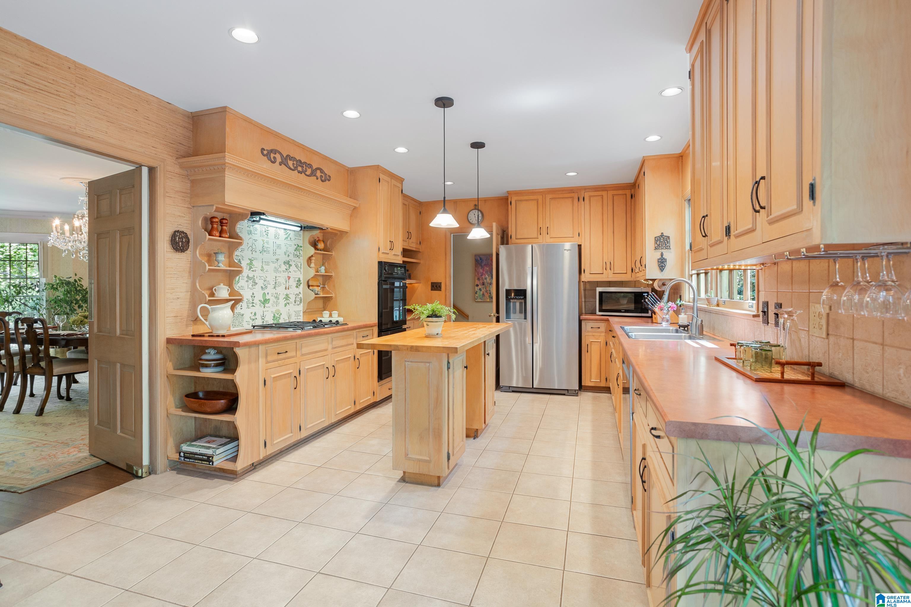 3113 Brookwood Road Birmingham, AL 35223 - Photo 13 of 62