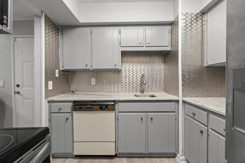 $310,000 | 2325 Elliston Place, Unit 408, Nashville, TN 37203