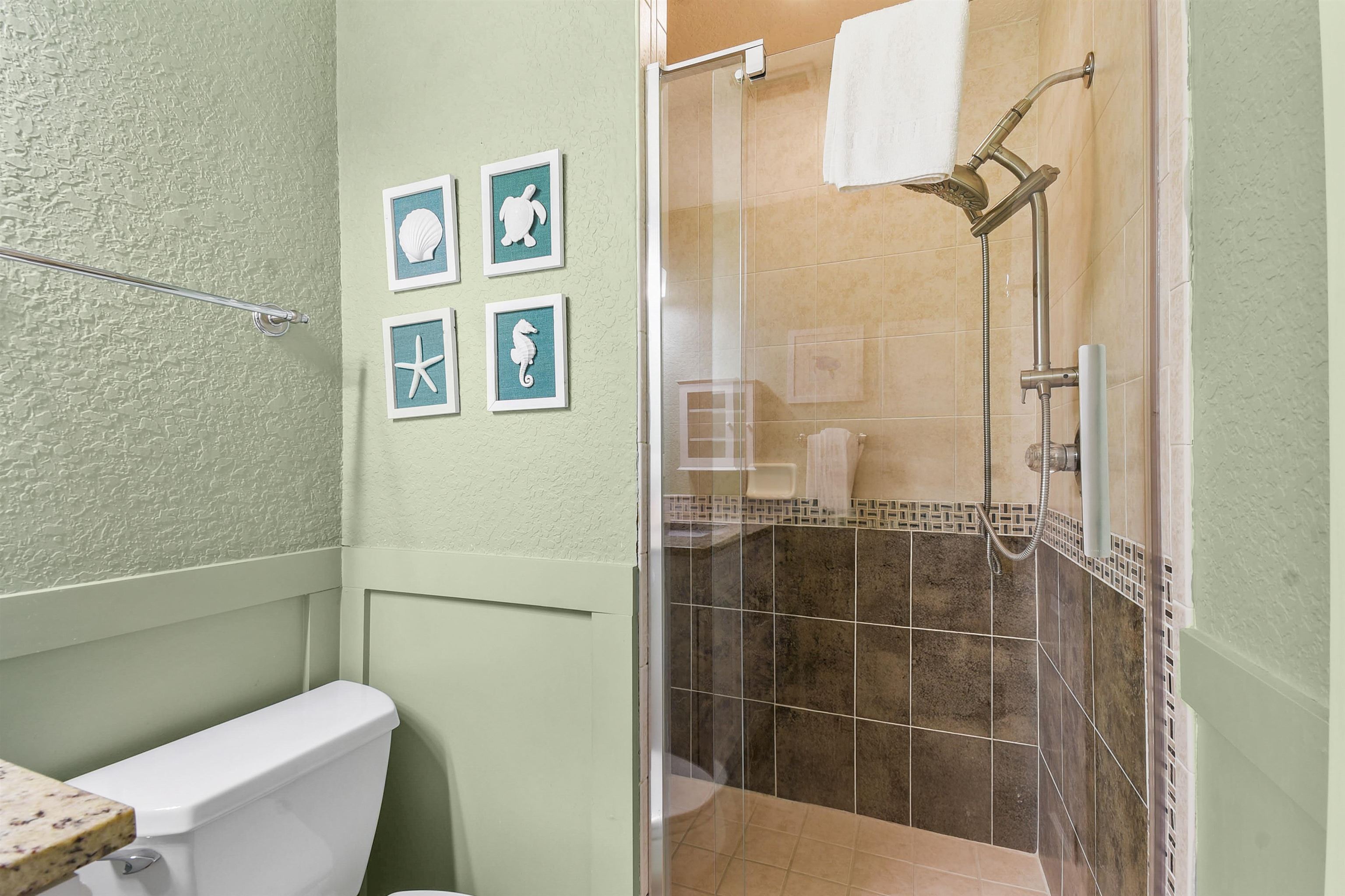 5479 2nd Street St. Augustine, FL 32080 - Photo 16 of 31 a bathroom with a toilet and a shower